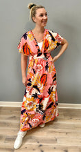 Load image into Gallery viewer, Floral Paisley Maxi

